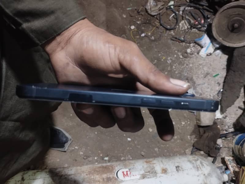 Apple iPhone 14 plus 0