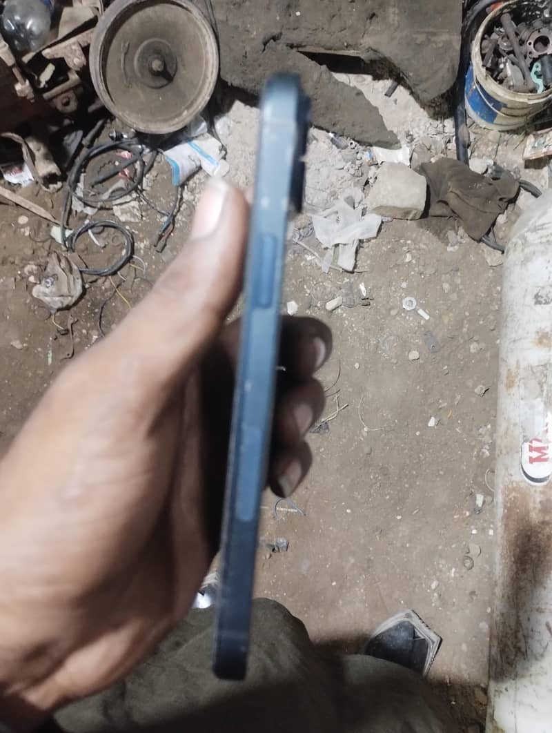 Apple iPhone 14 plus 6