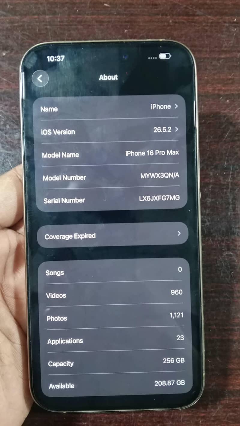 Apple iPhone 16 Pro Max 2