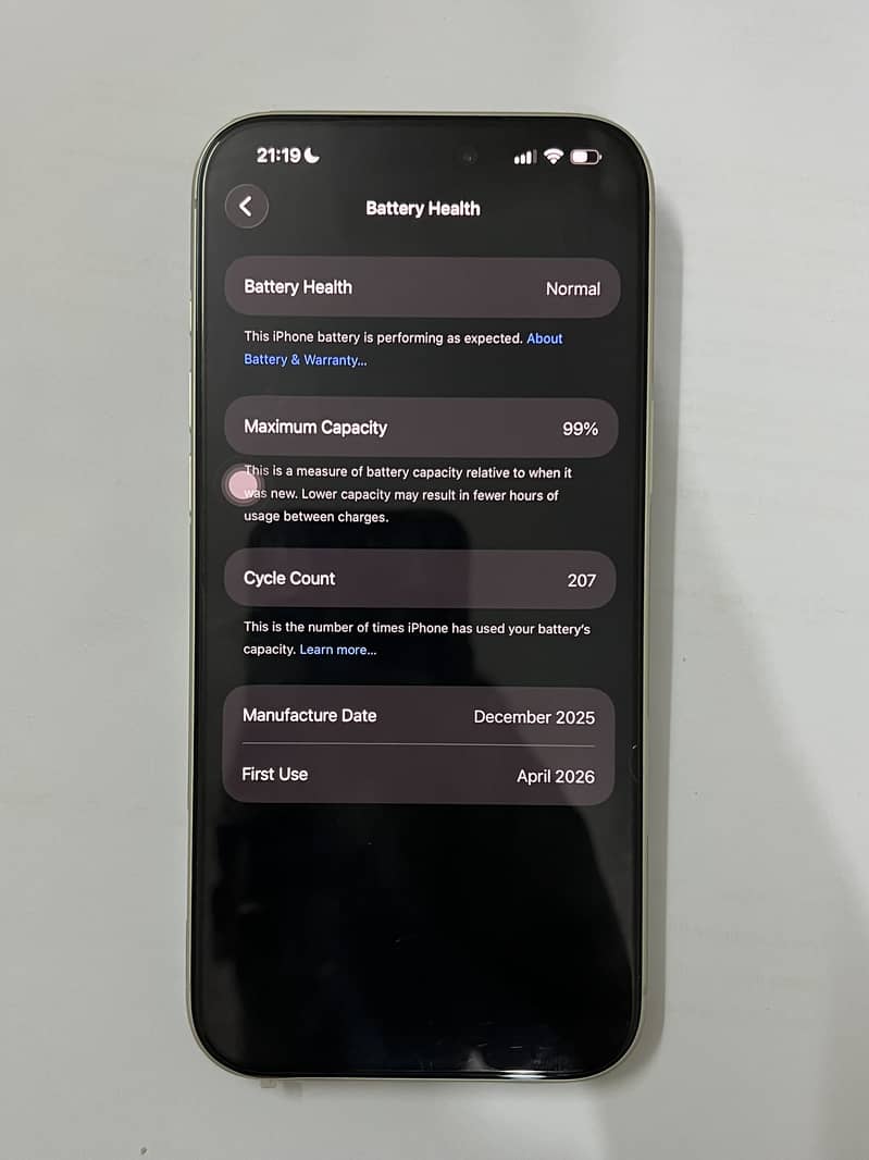 Apple iPhone 17 Pro Max 3