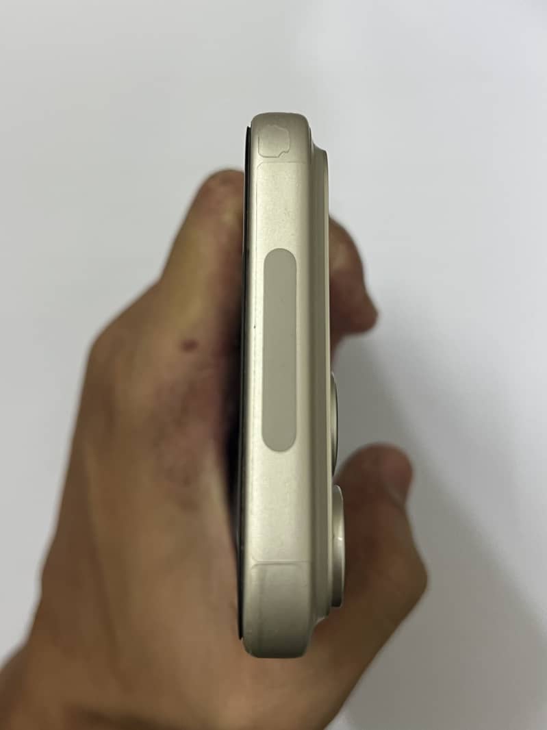 Apple iPhone 17 Pro Max 6