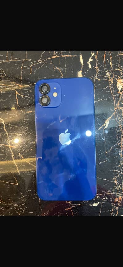Apple iPhone 12