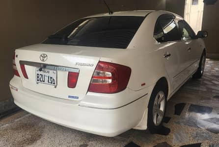 Toyota Premio 2005