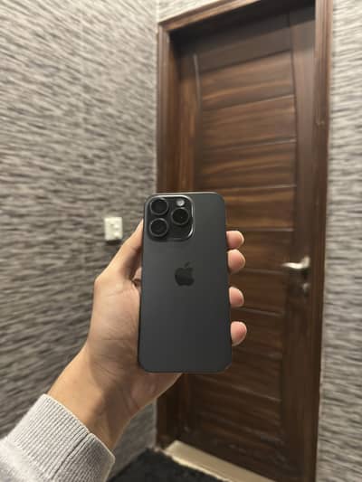 Apple iPhone 15 Pro