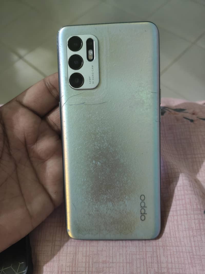 OPPO Reno6 2