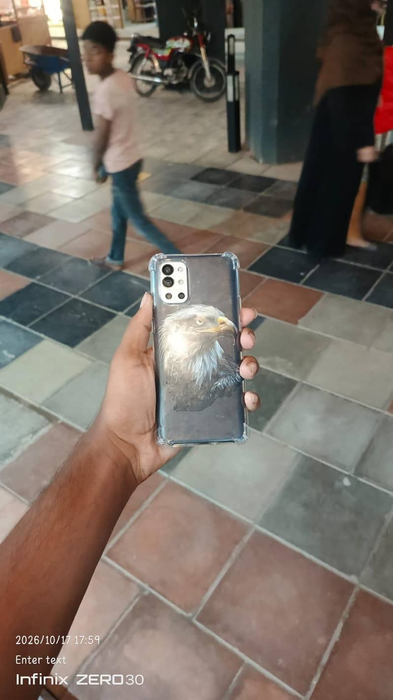One Plus 9R 4
