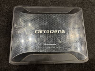 Car amps and speakers and capacitor