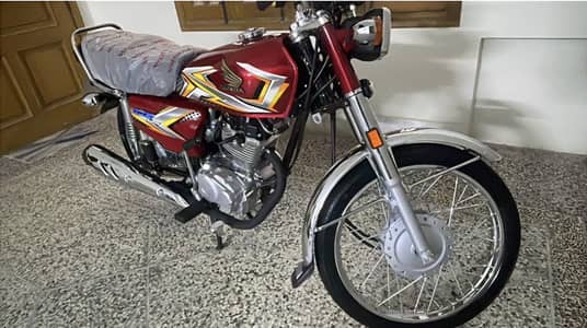 Honda CG125 2025