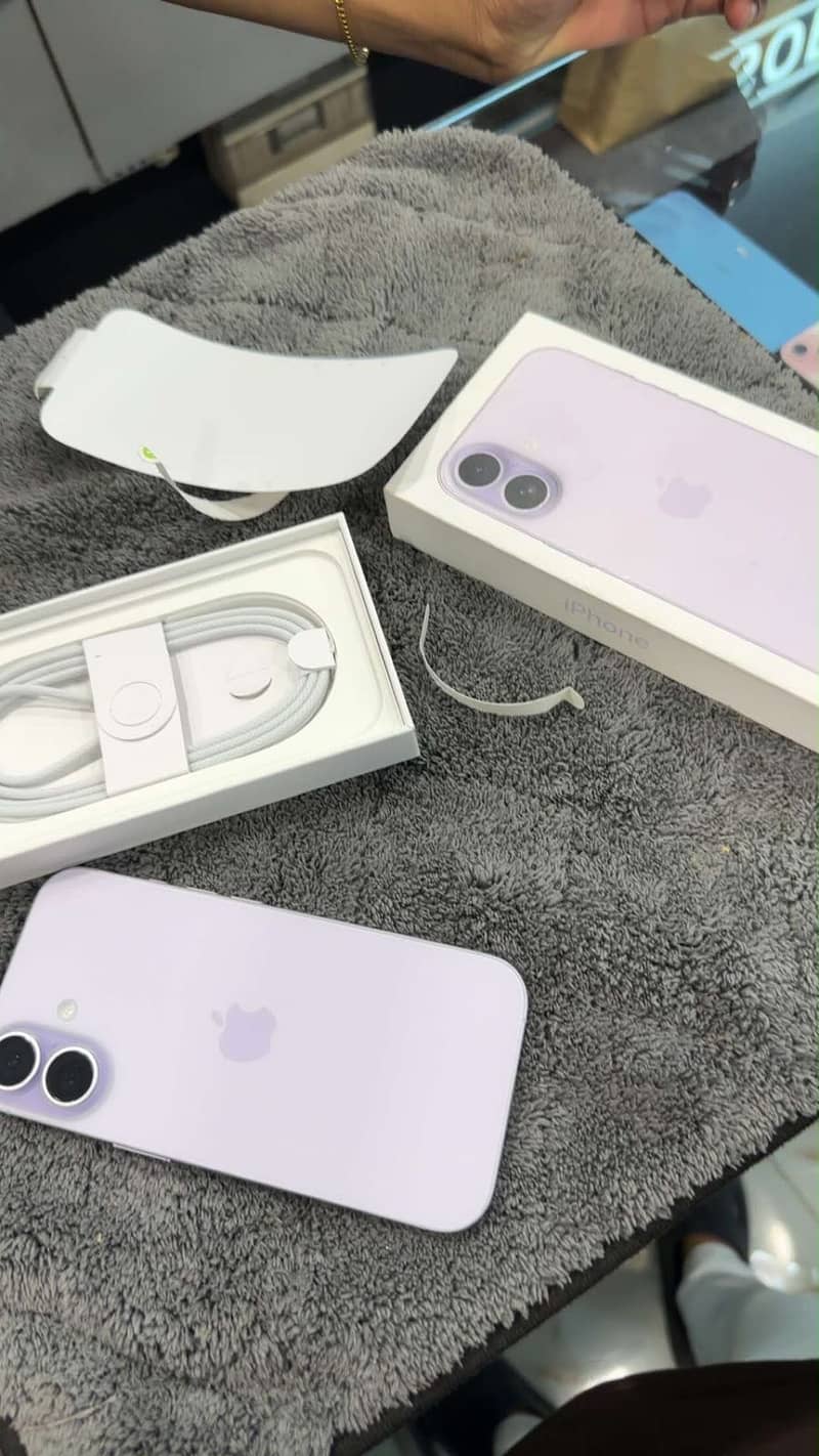 Apple iPhone 17 1