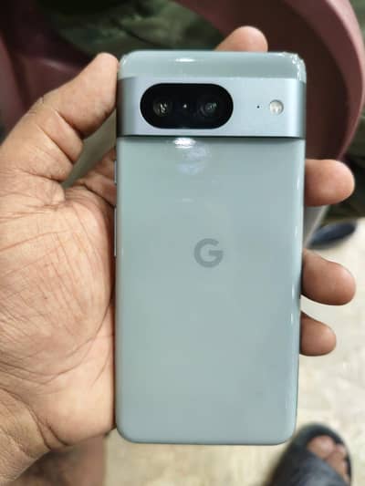 Google Pixel 8