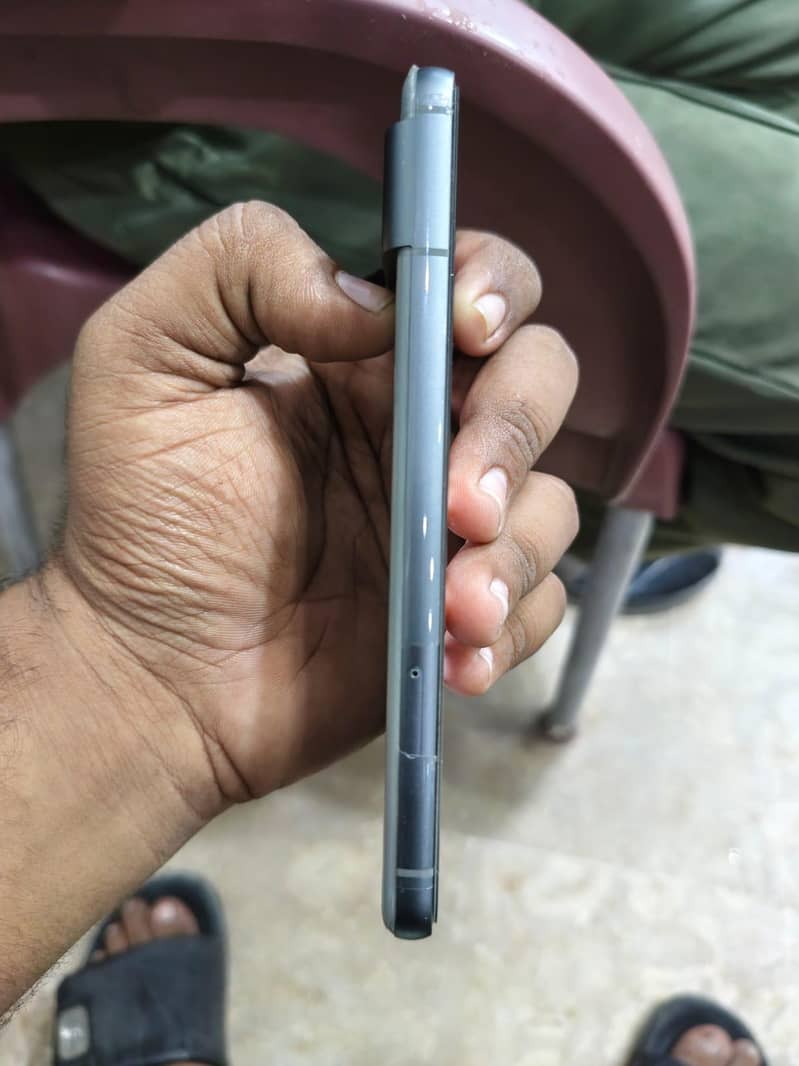 Google Pixel 8 2