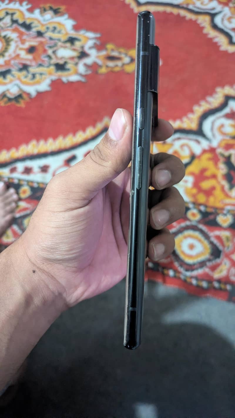 Google Pixel 6 Pro 2