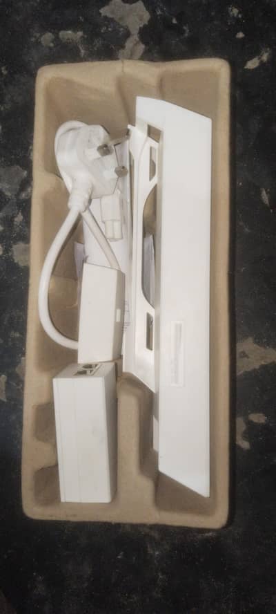 TP-Link Cpe220 Sell Brand New Warenty Avilable No Use Just Box Oppen