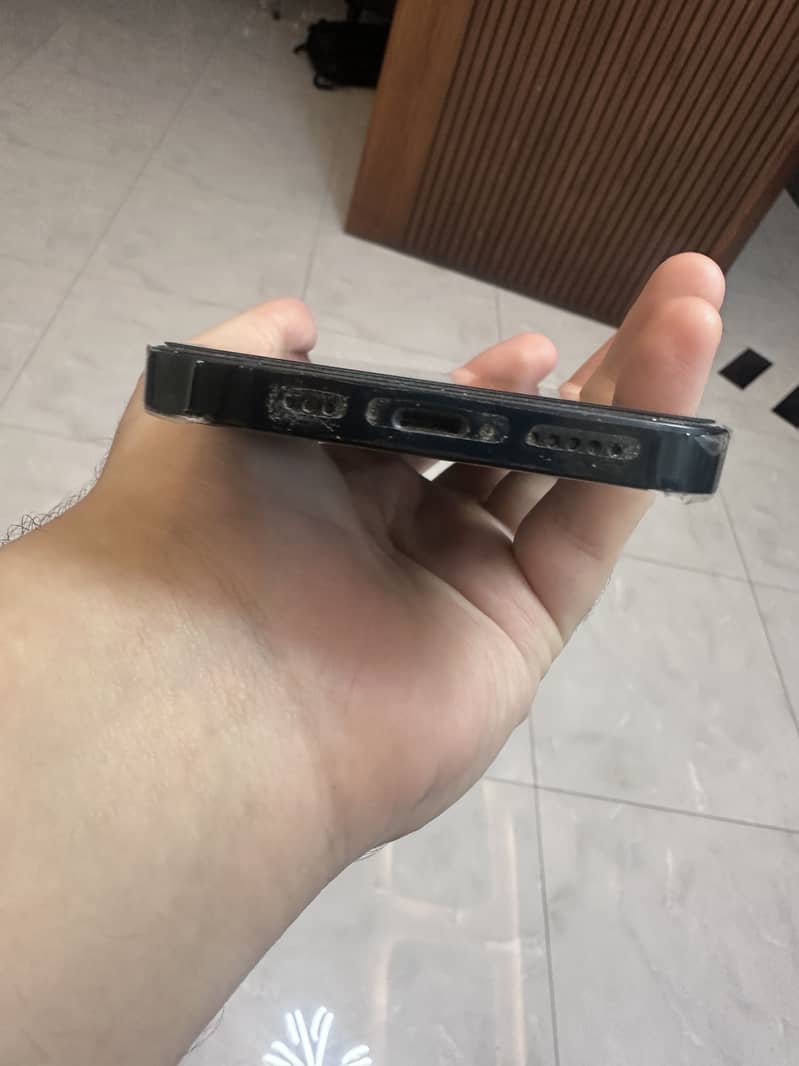 Apple iPhone 14 1