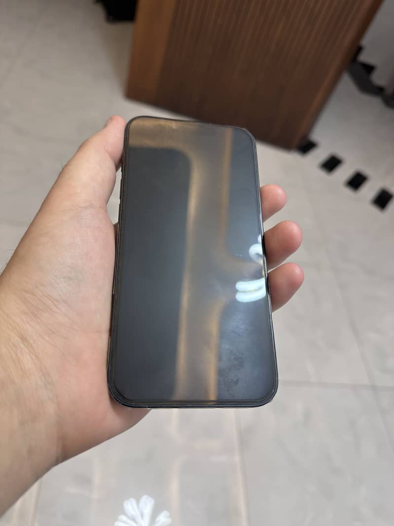 Apple iPhone 14 6