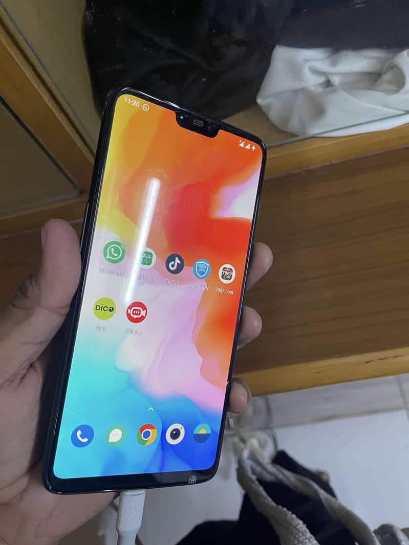 One Plus 6 0