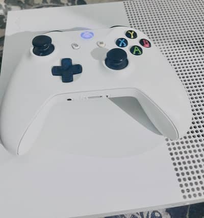 xbox one s 500 gb with one wireless controller