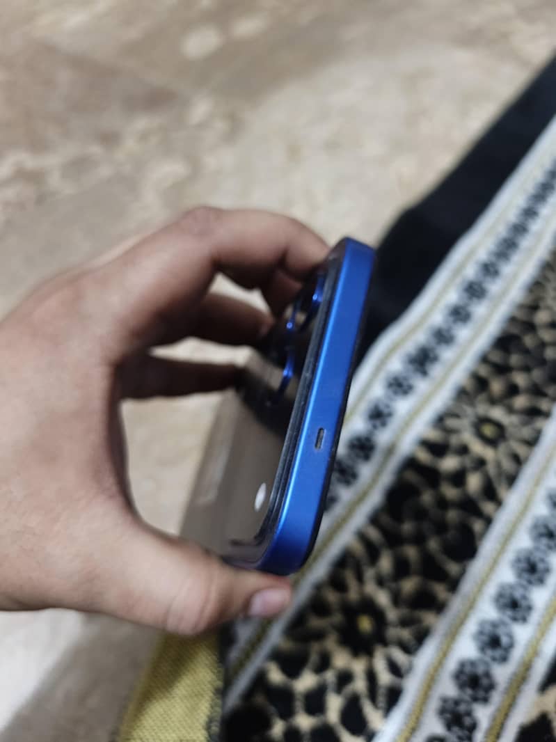 Tecno Spark 50 4