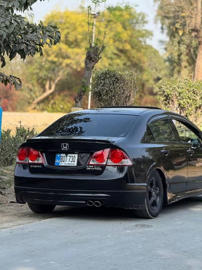 Honda Civic Oriel 2009
