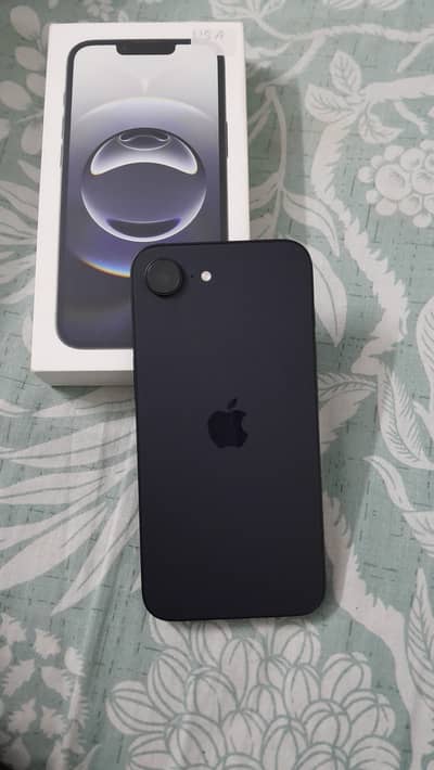 Apple iPhone 16e