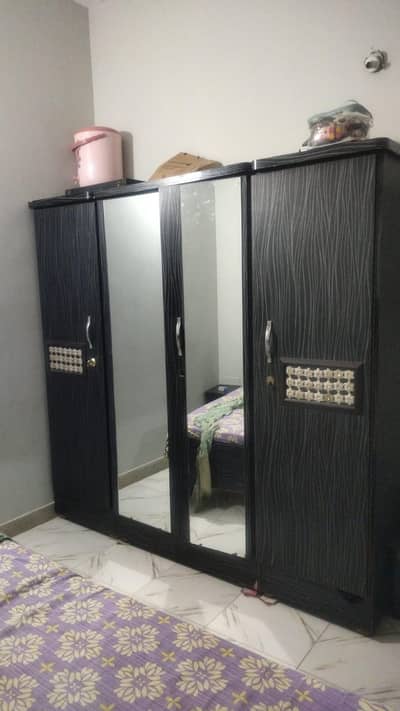 Room furniture sell, Bed, Almari and dressing table