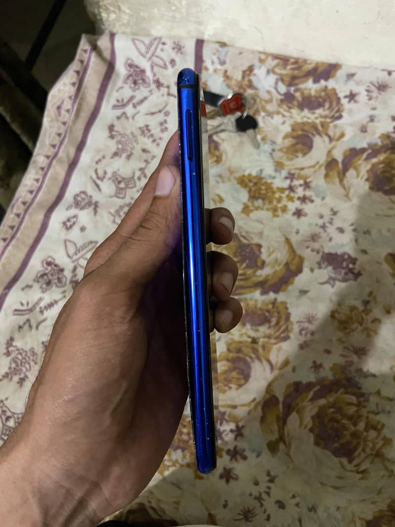 Huawei Nova 3i 3