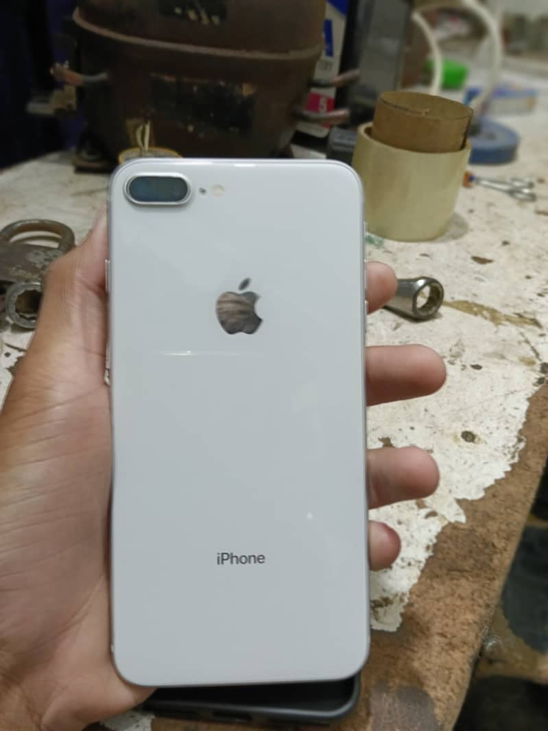 Apple iPhone 8 Plus pta 1