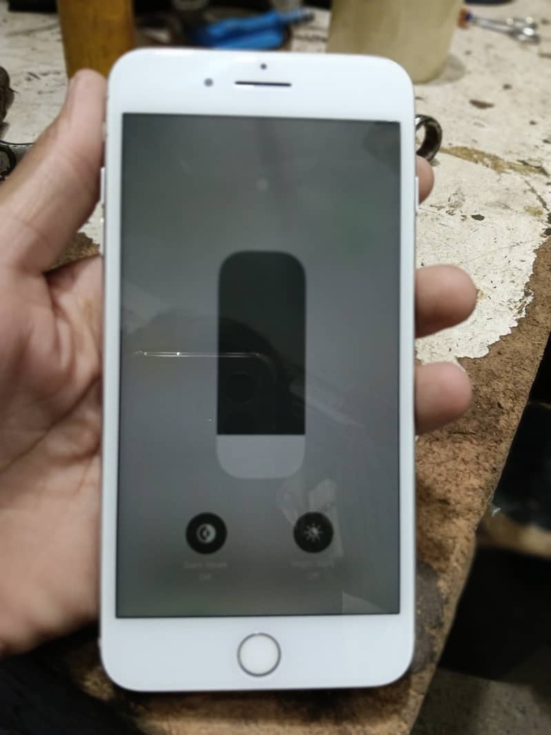 Apple iPhone 8 Plus pta 4