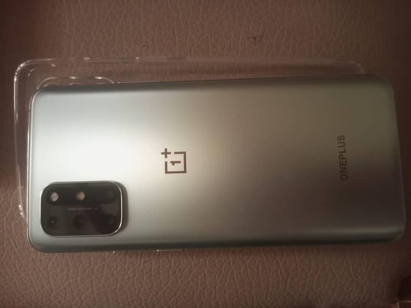 One Plus 8T 1