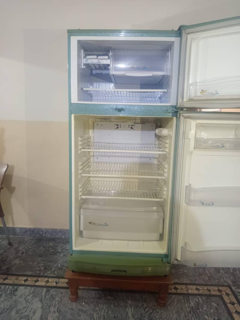 PEL Refrigerator 3