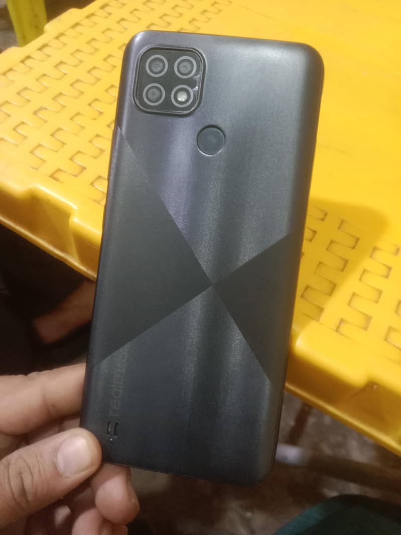 Realme C21 2