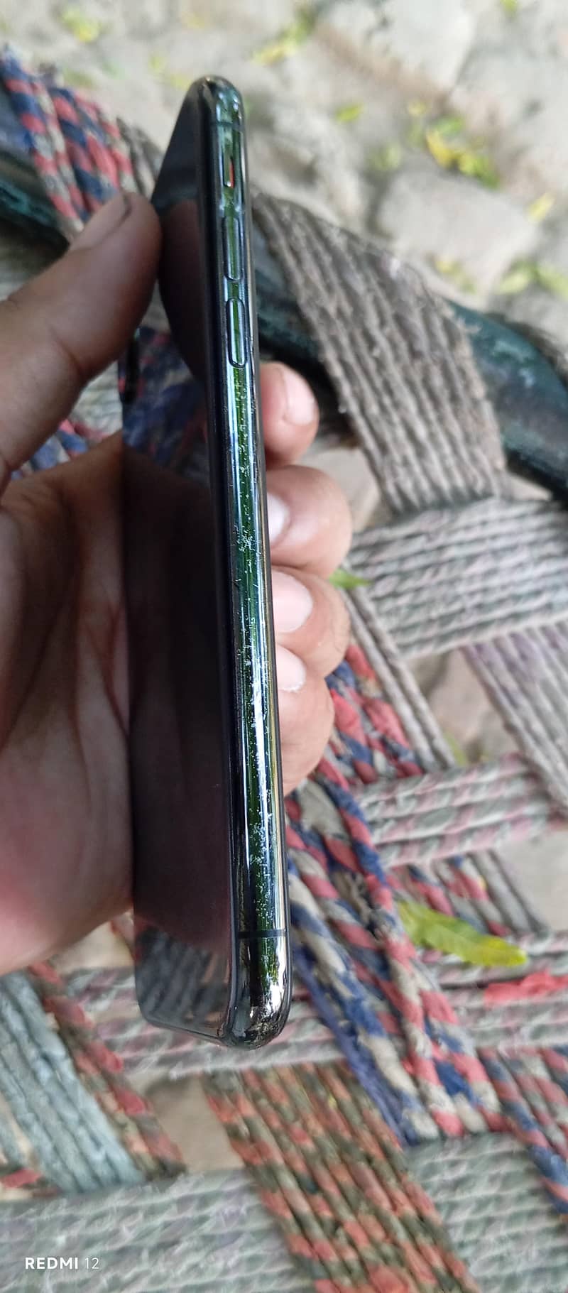 Apple iPhone XS Max 1
