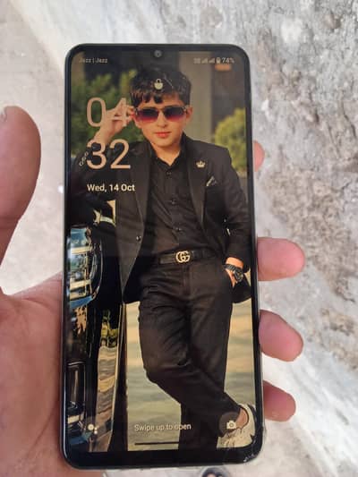 Realme C63 6/128 /03066975939