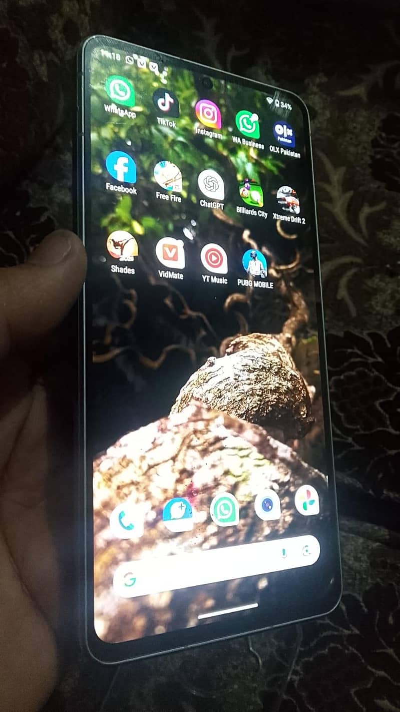 Sharp Aquos Sense7 plus 1