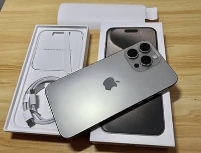 Apple iPhone 15 Pro Max 512GB Natural PTA