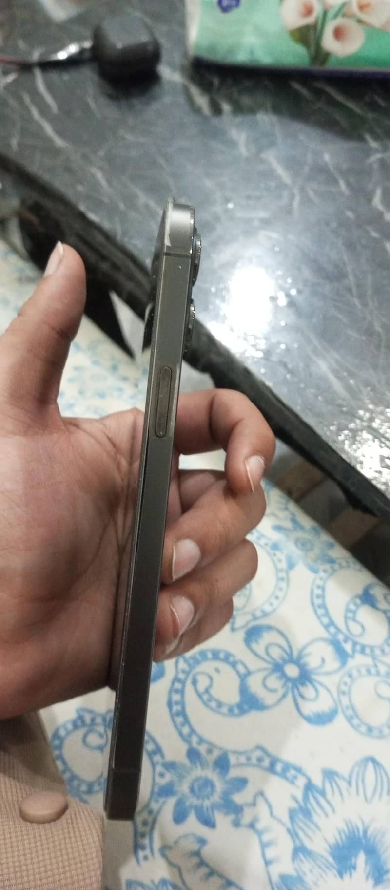 Apple iPhone 12 Pro Max 3