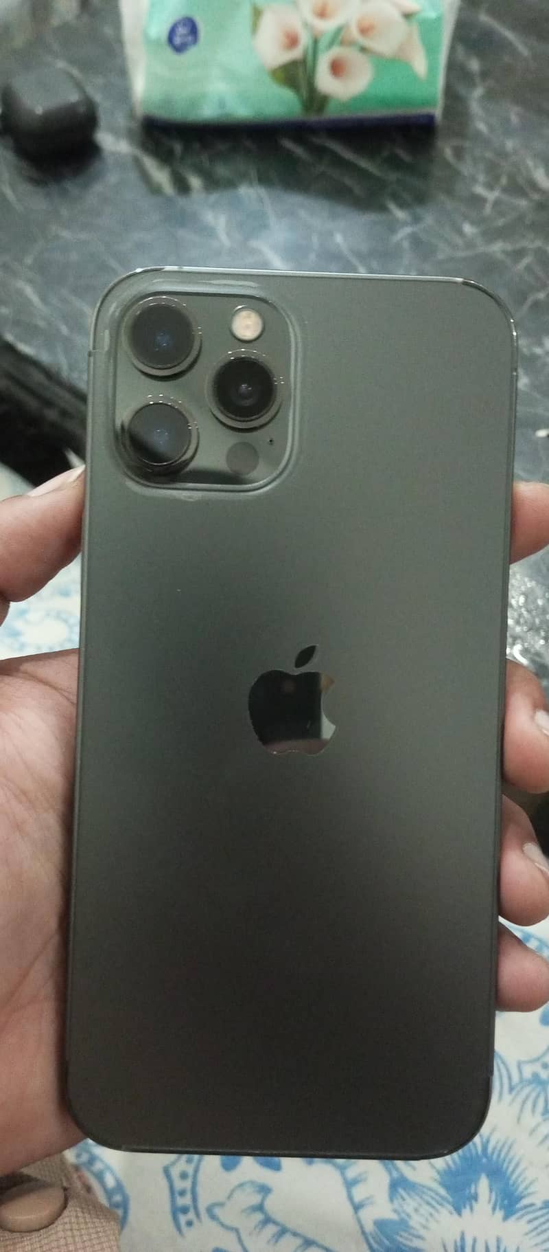 Apple iPhone 12 Pro Max 4