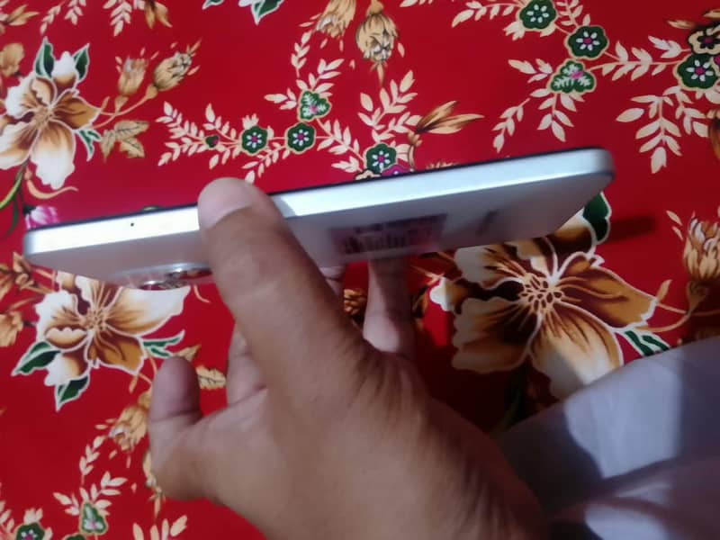 Tecno Spark 40C 11