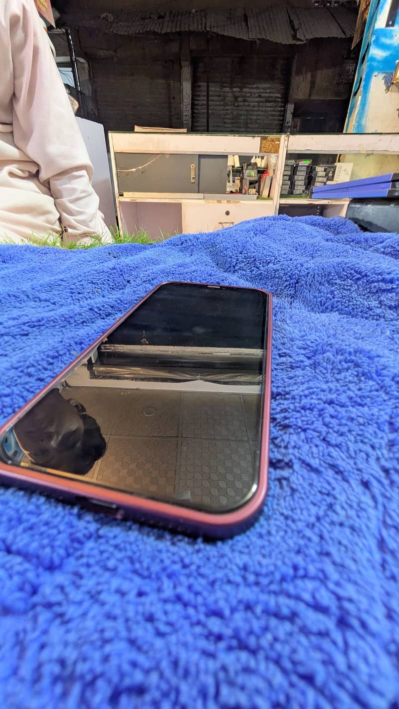 Apple iPhone 12 Pro Max 11