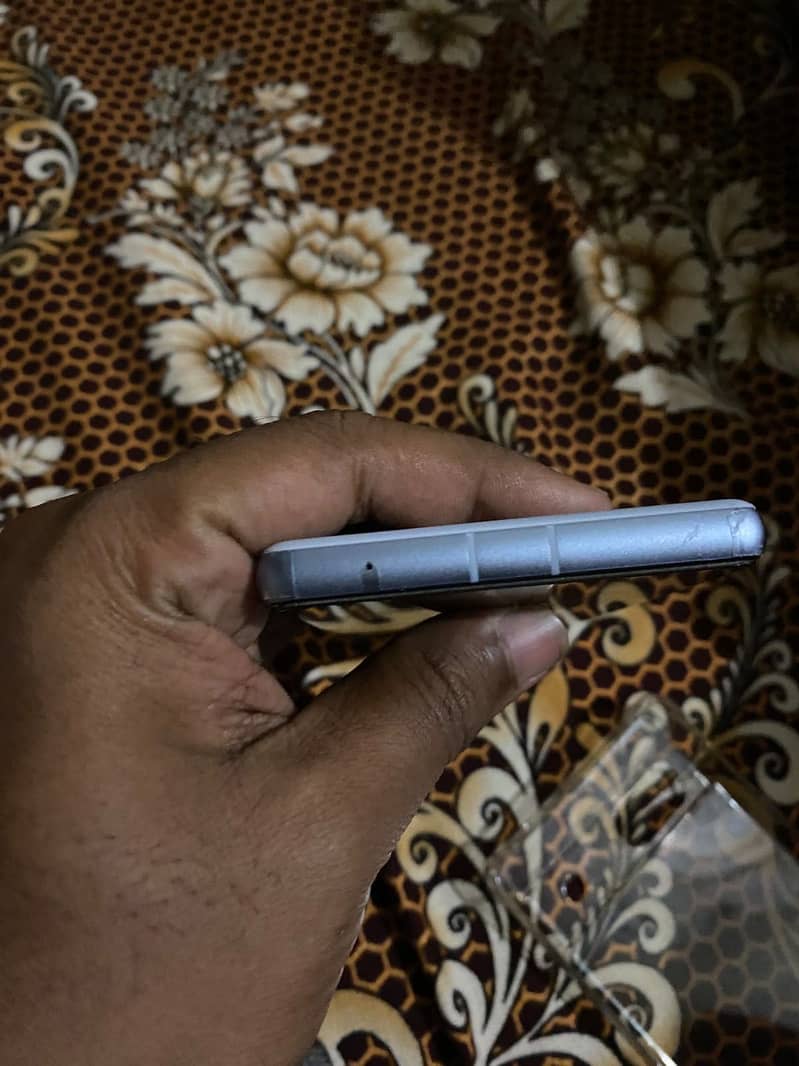 Google Pixel 7a (8/128) 5