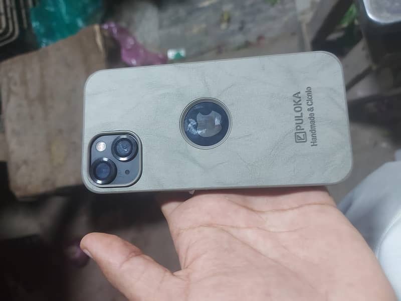 Apple iPhone 13 6
