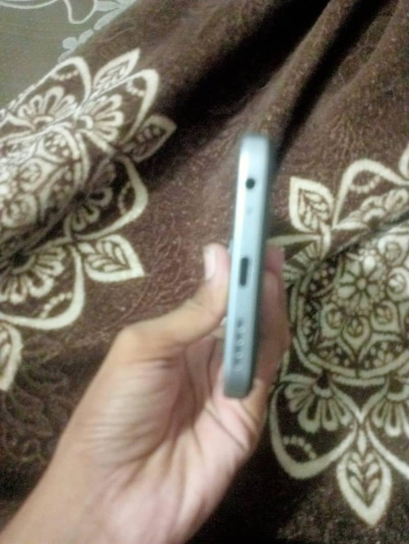 Infinix Smart 9 2