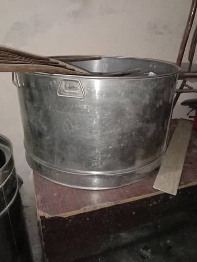 boodh dahi ke dukan k liye bartan