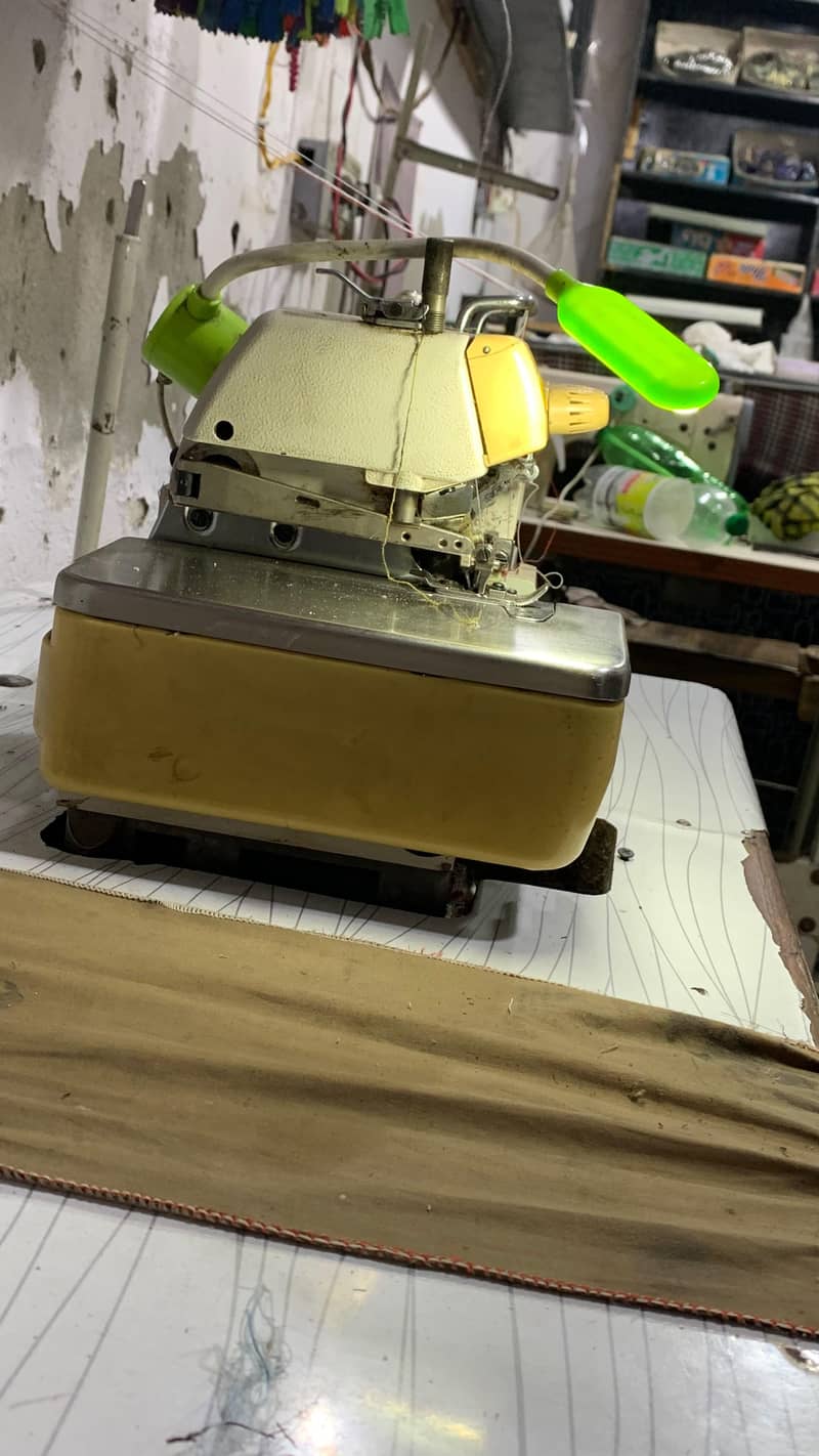 Kaj Overlock machine 4