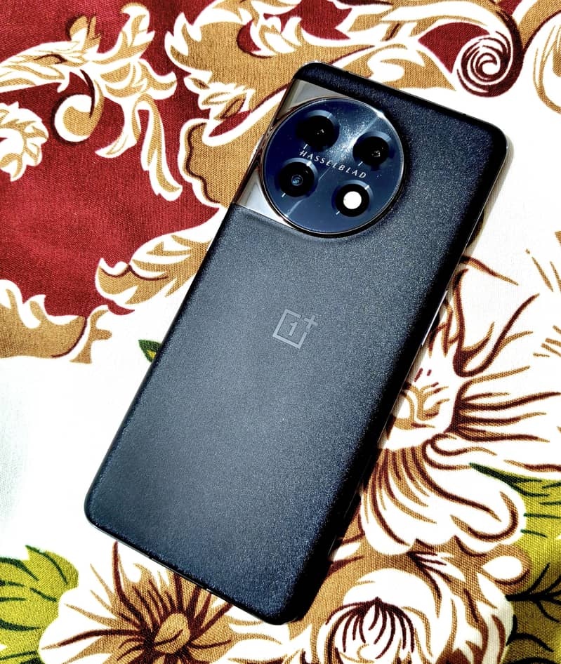 One Plus 11 1