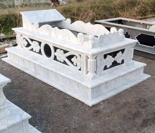 Marble graves 0