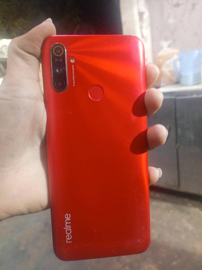 Realme C3 4