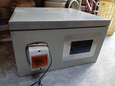 incubator for sale