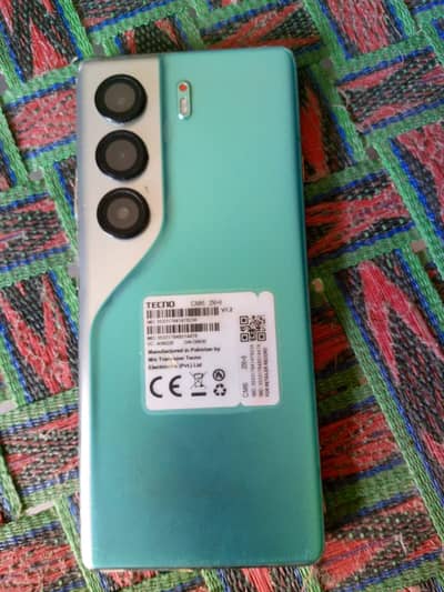 Tecno CAMON 40 Pro