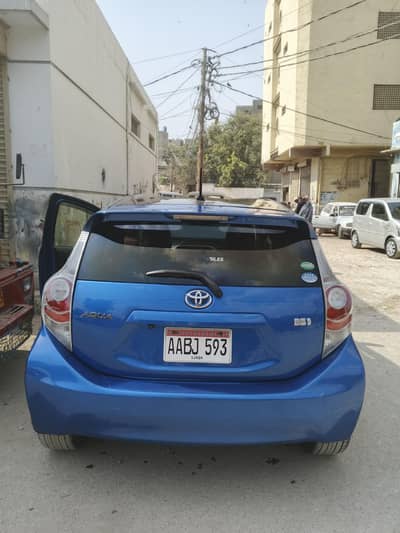 Toyota Aqua 2014